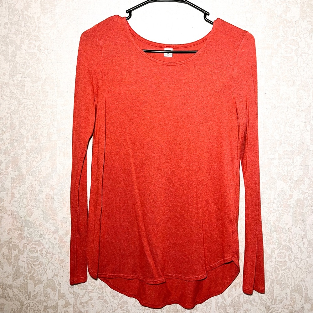 Old Navy Relaxed Plush Knit Long Sleeve Top